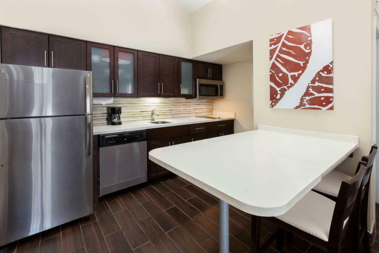 Hawthorn Suites By Wyndham Detroit Southfield Zewnętrze zdjęcie