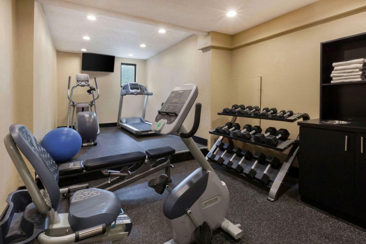 Hawthorn Suites By Wyndham Detroit Southfield Zewnętrze zdjęcie